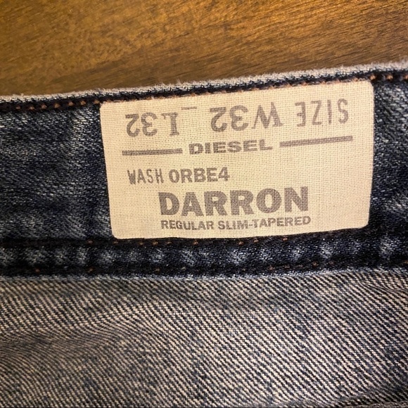 Diesel 32 x 26.5 Darron Cutoff Men’s Jeans Distressed Button Fly Logo Raw Hem - Picture 8 of 16